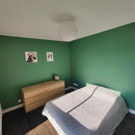 דירה Joli Avec Balcon *