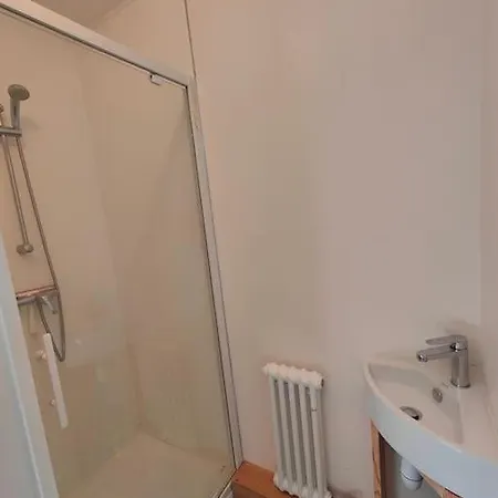 Joli Avec Balcon דירה קאין